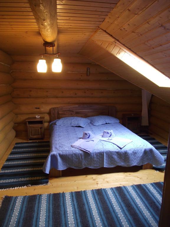 Cabana Piatra Runcului Vatra Moldoviţei Exterior foto