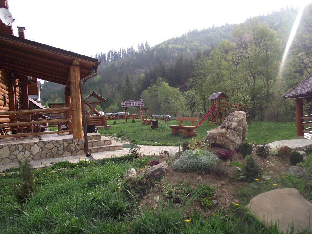 Cabana Piatra Runcului Vatra Moldoviţei Exterior foto