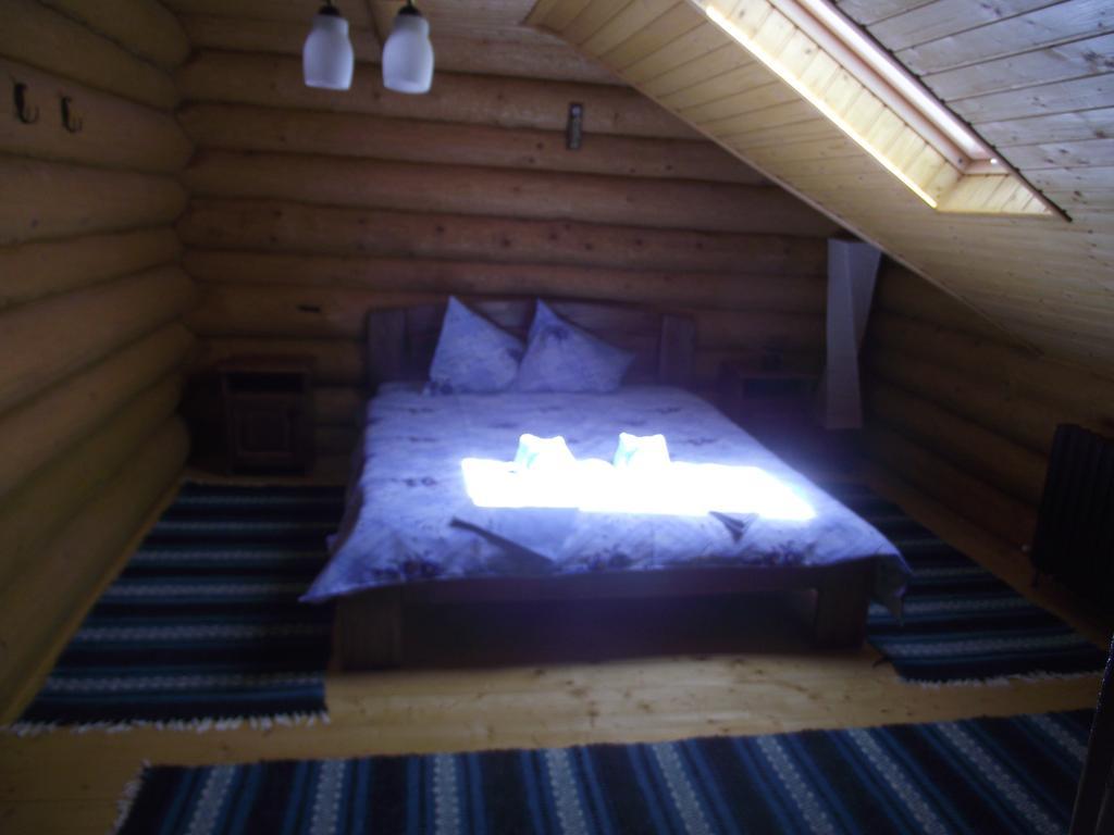 Cabana Piatra Runcului Vatra Moldoviţei Exterior foto